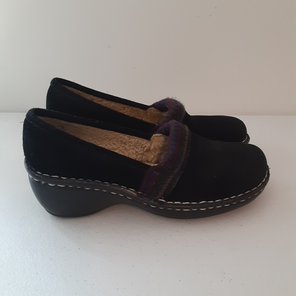Naturalizer Black Loafers Size 6.5